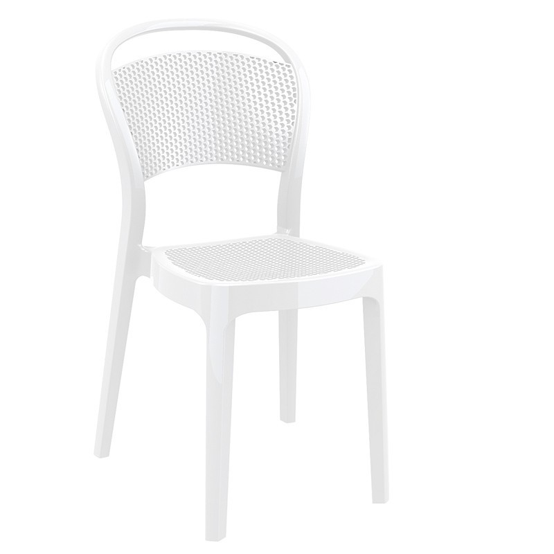 Chaise design en plexi transparent Chaise design en plexi transparent